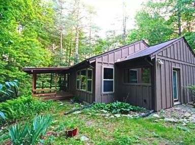Main picture of 76 Star Crystal Ln