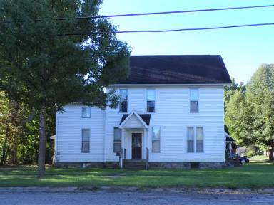 Main picture of 4 E South St