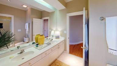 Main picture of 1141 Dilworth Crescent Row
