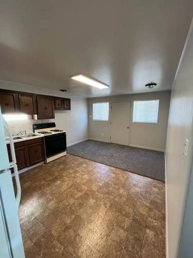 Main picture of 151 N 200 W