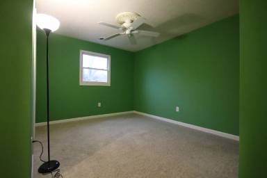 Main picture of 100 Kilpatrick St