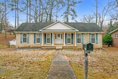 Main picture of 3001 Green Grove Cir NE