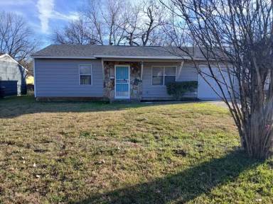 Main picture of 3724 Moonstone Dr