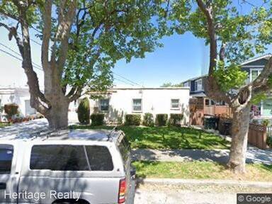 Main picture of 1745 Gum St