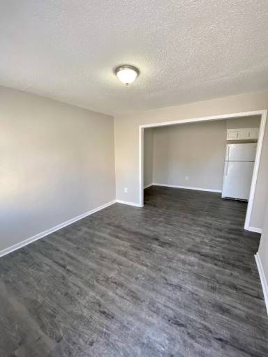 Main picture of 307 S 2nd St