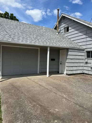 Main picture of 1325 SW Western Blvd