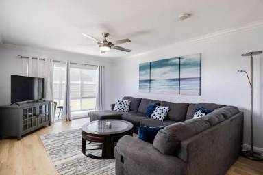 Main picture of 95 Spring Lake Dr