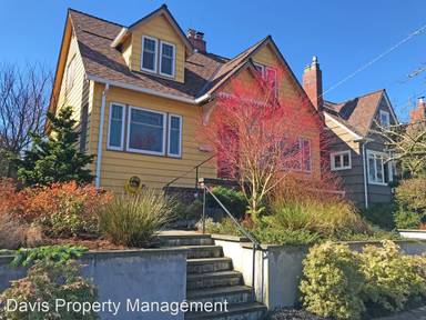 Main picture of 7527 20th Ave NE