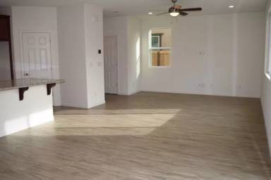 Main picture of 6114 Mehrten Cir