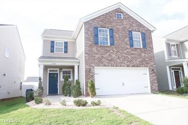 Main picture of 402 Knothole Ln