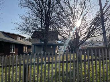 Main picture of 226 W Washington St