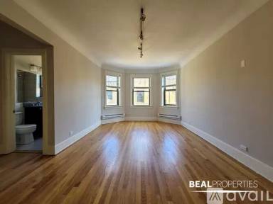 Main picture of 2317 N Rockwell St