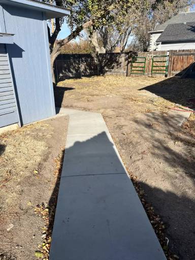 Main picture of 210 S 4th E