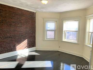 Main picture of 111 Park Dr
