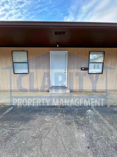 Main picture of 1445 Frederick St NW