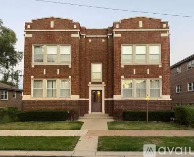 Main picture of 8811 S Racine Ave