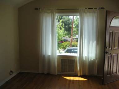 Main picture of 2060 Hope St
