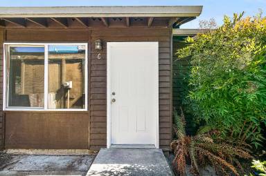 Main picture of 417 22nd St SE