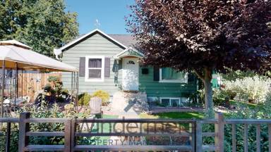 Main picture of 527 E Cherry St