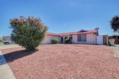 Main picture of 5215 W Garden Dr