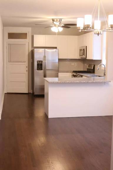 Main picture of 6515 N Mozart St