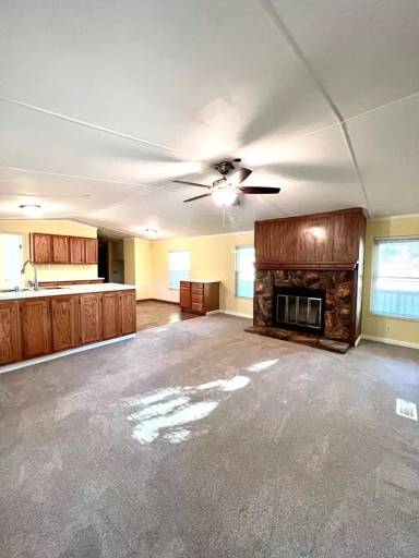 Main picture of 114 Candlelite Dr