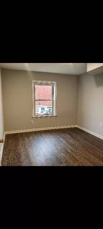 Main picture of 1630 Cecil B Moore Ave