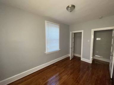 Main picture of 205 N 41st St
