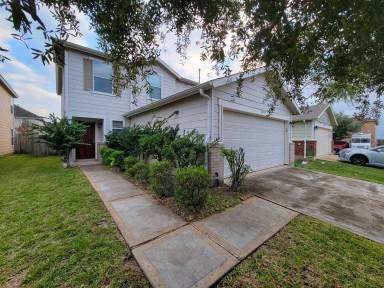 Main picture of 20759 Cypress Crescent Ln