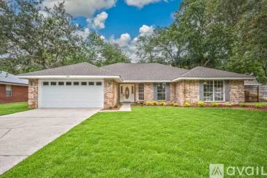 Main picture of 348 Beacon Way