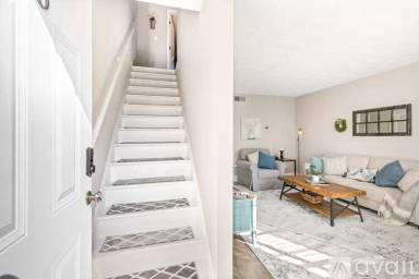 Main picture of 1235 Riverside Dr