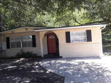 Main picture of 7527 Oriole St