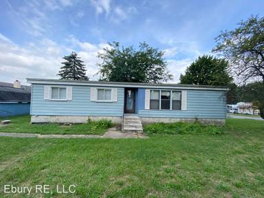 Main picture of 101 Redwood Dr