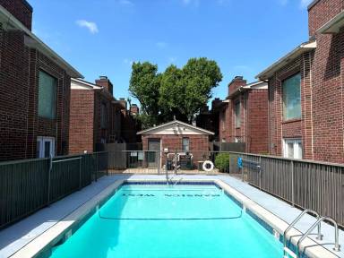 Main picture of 4320 NW 50th St