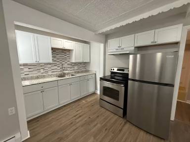 Main picture of 92 Orange St