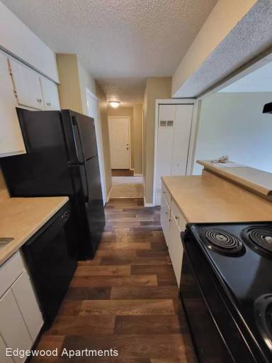 Main picture of 1714 S Ash Ave