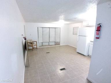 Main picture of 8105 Old Tom Box Rd