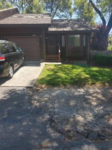 Main picture of 3102 Garden Cir