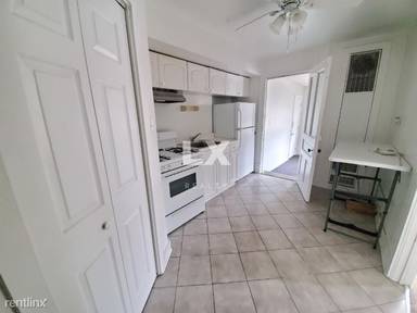 Main picture of 2505 N Lincoln Ave