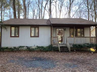 Main picture of 23 Saint Martins Ln