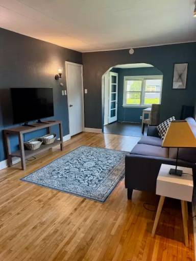 Main picture of 5636 40th Ave S