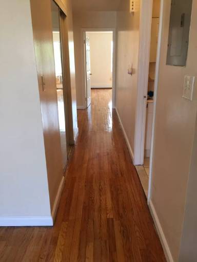 Main picture of 631 Coster St