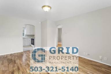 Main picture of 7033 SE Brooklyn St