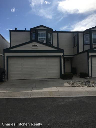 Main picture of 3903 Village Dr