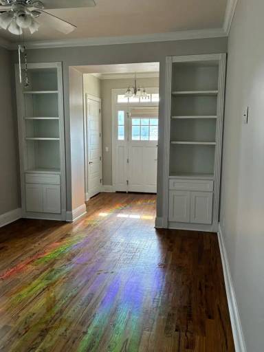 Main picture of 119 Botinelli Pl