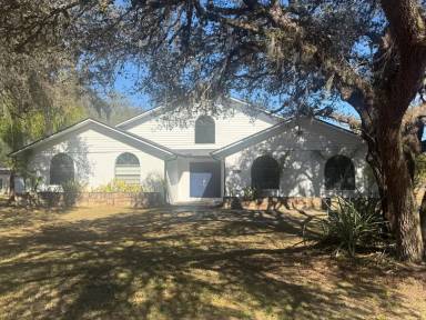 Main picture of 8320 Sanden Dr