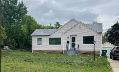 Main picture of 1717 24th St