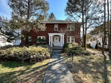Main picture of 38 Maney Ave