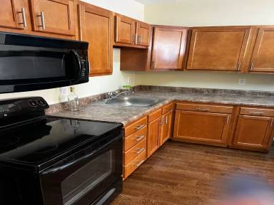 Main picture of 427 S Conkling St