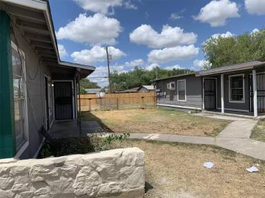 Main picture of 315 Tarasco St